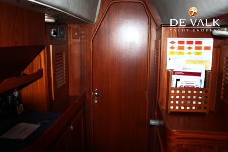 HALLBERG RASSY 45