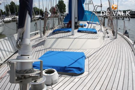 HALLBERG RASSY 45