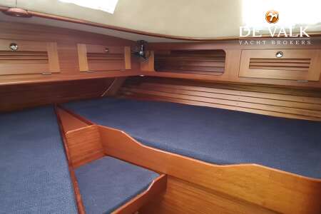HALLBERG RASSY 45
