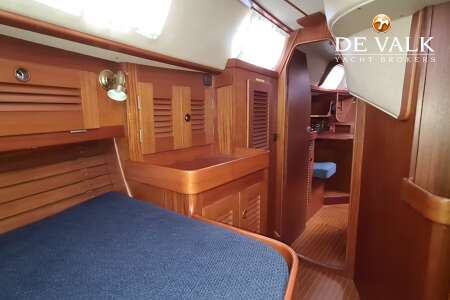 HALLBERG RASSY 45