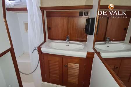 HALLBERG RASSY 45
