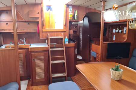 HALLBERG RASSY 45