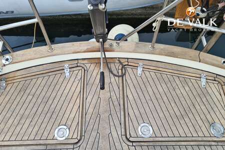 HALLBERG RASSY 45