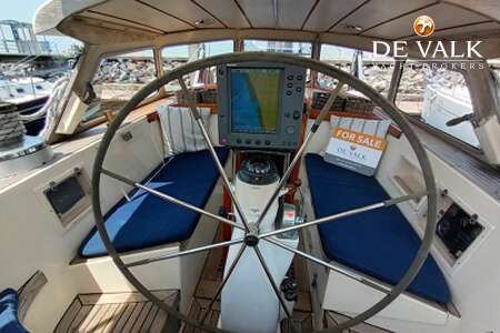 HALLBERG RASSY 45