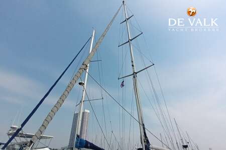 HALLBERG RASSY 45