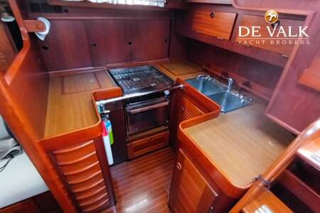 HALLBERG RASSY 45