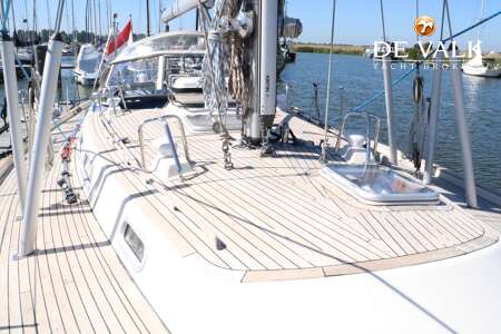 HALLBERG RASSY 46