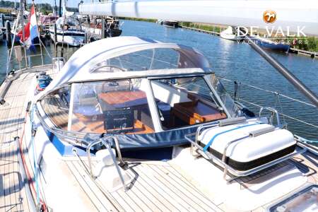 HALLBERG RASSY 46