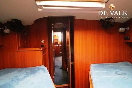 HALLBERG RASSY 46