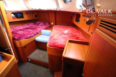 HALLBERG RASSY 46