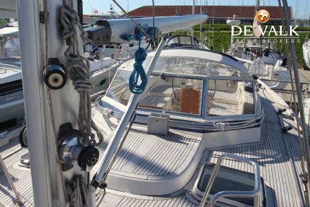 HALLBERG RASSY 49