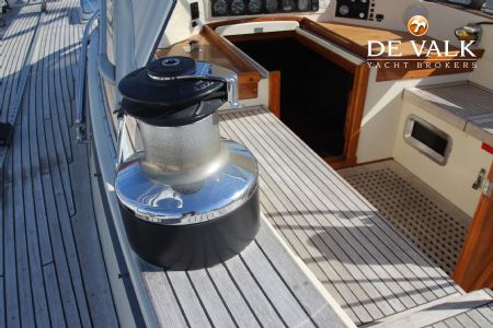 HALLBERG RASSY 49