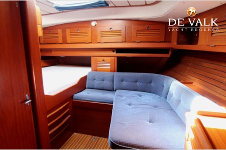 HALLBERG RASSY 49
