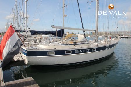 HALLBERG RASSY 49