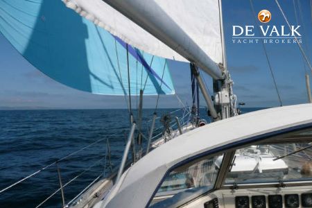 HALLBERG RASSY 49