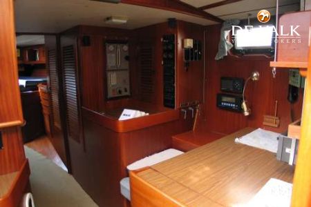 HALLBERG RASSY 49