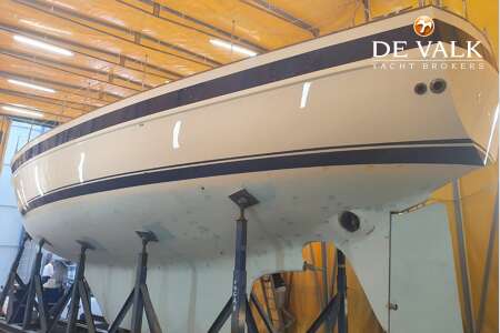HALLBERG RASSY 49