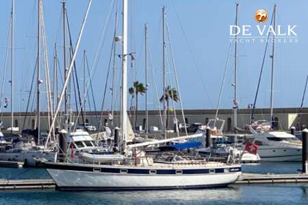 HALLBERG RASSY 49