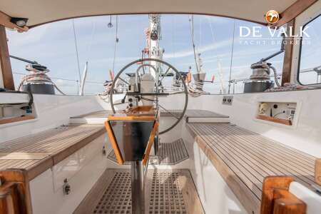 HALLBERG RASSY 49 KETCH