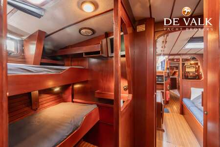 HALLBERG RASSY 49 KETCH