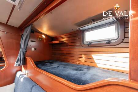 HALLBERG RASSY 49 KETCH