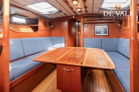 HALLBERG RASSY 49 KETCH