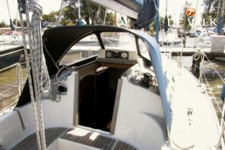 HANSE 300