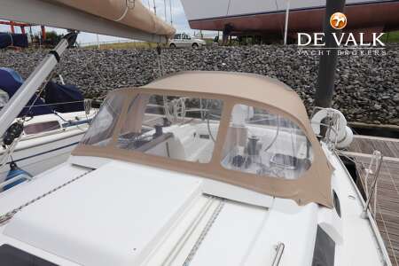 HANSE 325