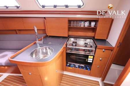 HANSE 325