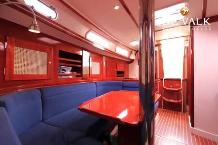 HANSE 371
