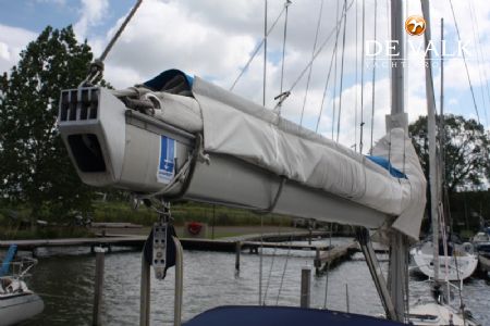 HANSE 371