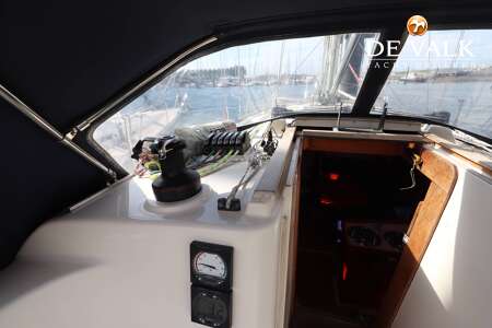 HANSE 371