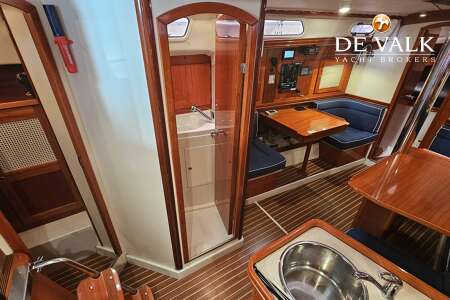 HANSE 371