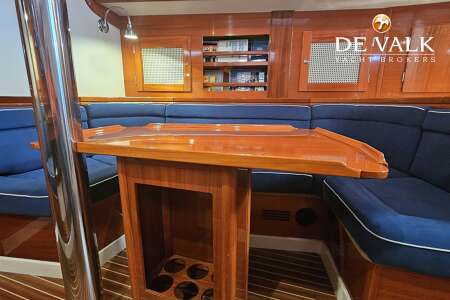 HANSE 371