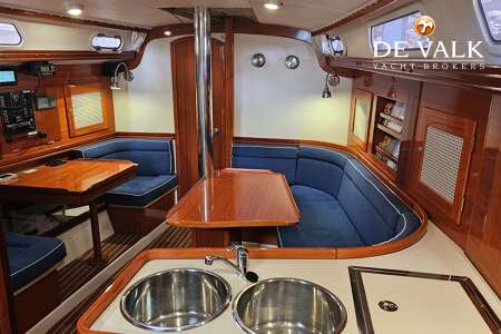 HANSE 371