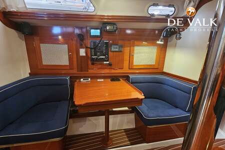 HANSE 371
