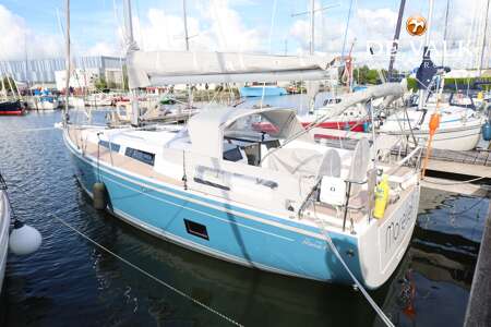 HANSE 418