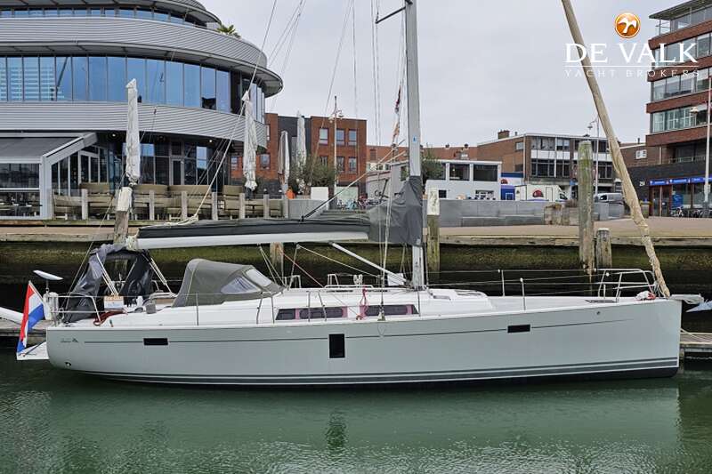 HANSE 445