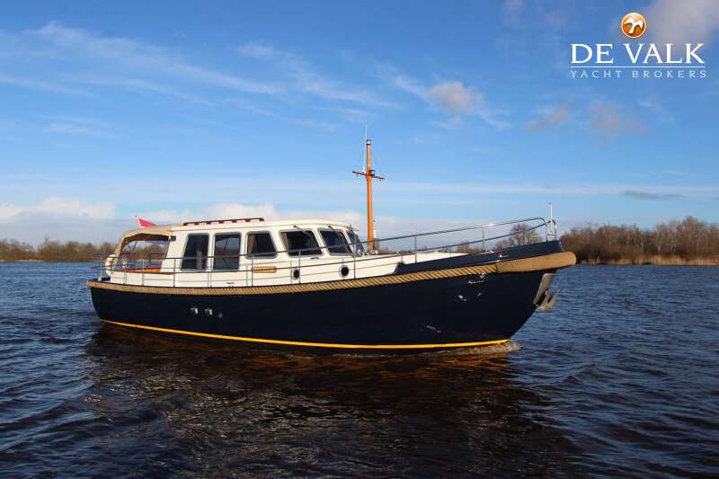 De Valk Yacht broker Jachtmakelaar Jachtmakler