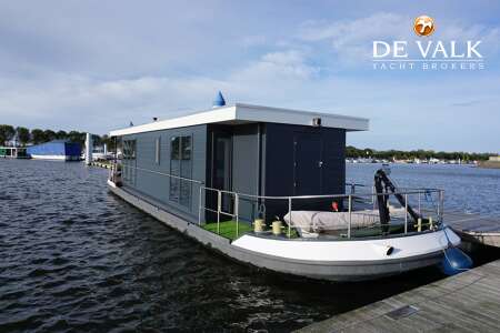 HOUSEBOAT 19.50 METER