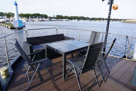 HOUSEBOAT 19.50 METER