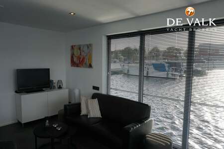 HOUSEBOAT 19.50 METER
