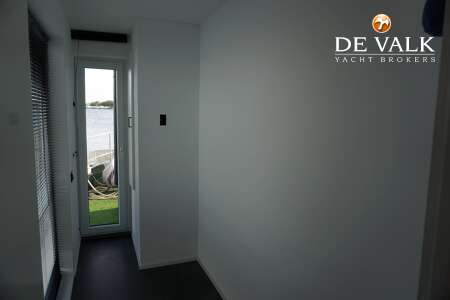 HOUSEBOAT 19.50 METER