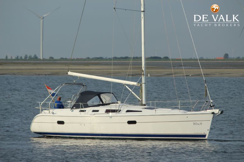 Hunter 36 Sailing Yacht For Sale De Valk Yacht Broker
