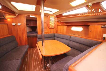 Hunter 36 Legend Sailing Yacht For Sale De Valk Yacht Broker