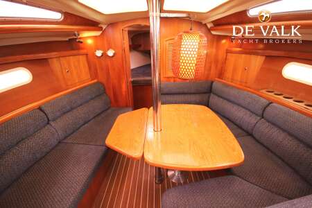 Hunter 36 Legend Sailing Yacht For Sale De Valk Yacht Broker