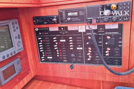 HUNTER 386