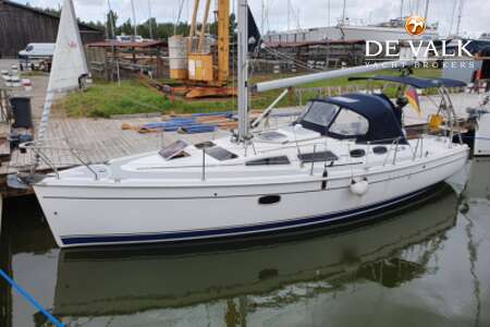 Hunter Legend 36 Sailing Yacht For Sale De Valk Yacht Broker