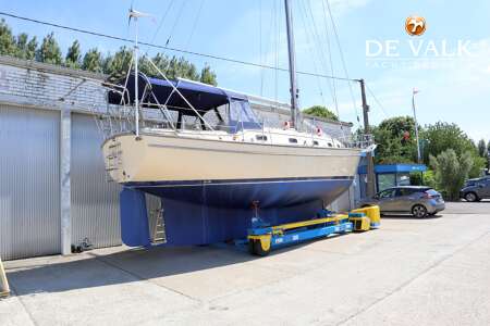 ISLAND PACKET 40