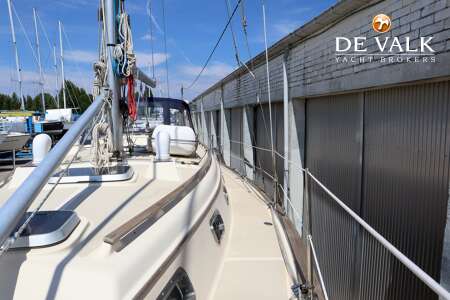 ISLAND PACKET 40